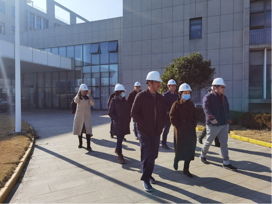 华新机电新任党委书记赴基地调研